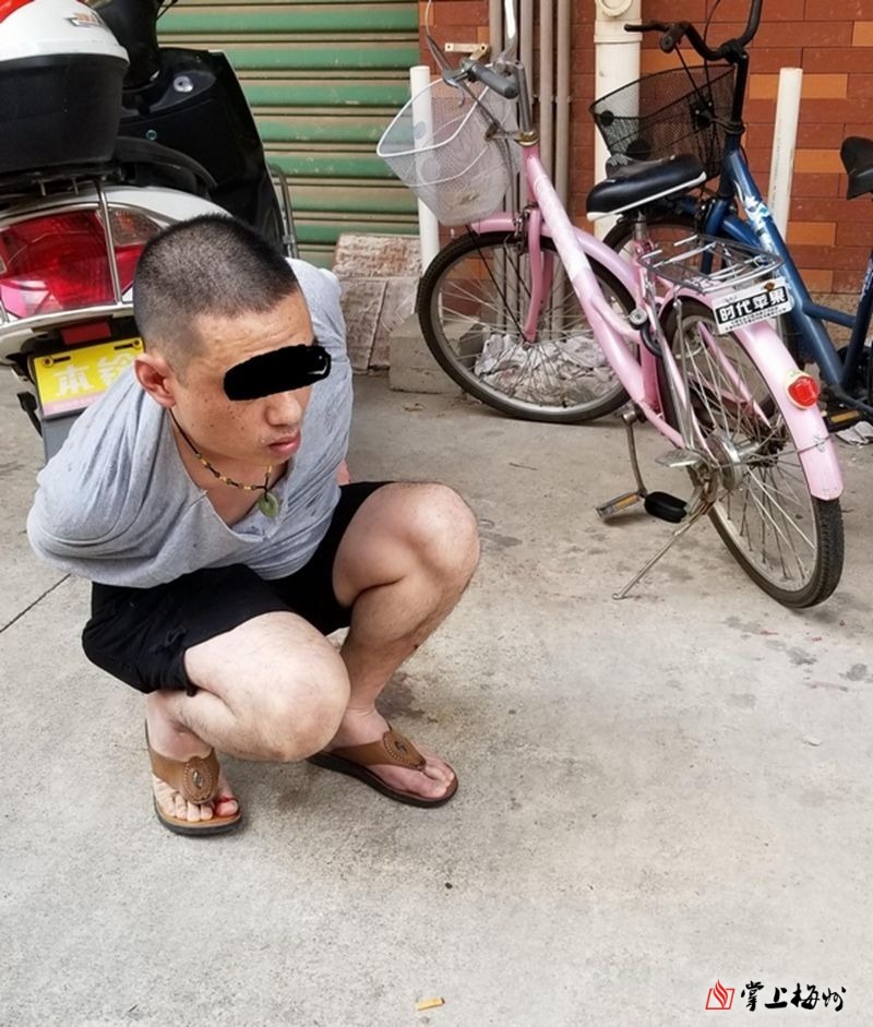 抓获贩毒嫌疑人梁某峰