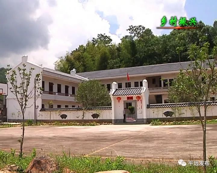 平远县差干镇湖洋村:外出乡贤踊跃捐资建设美丽乡村