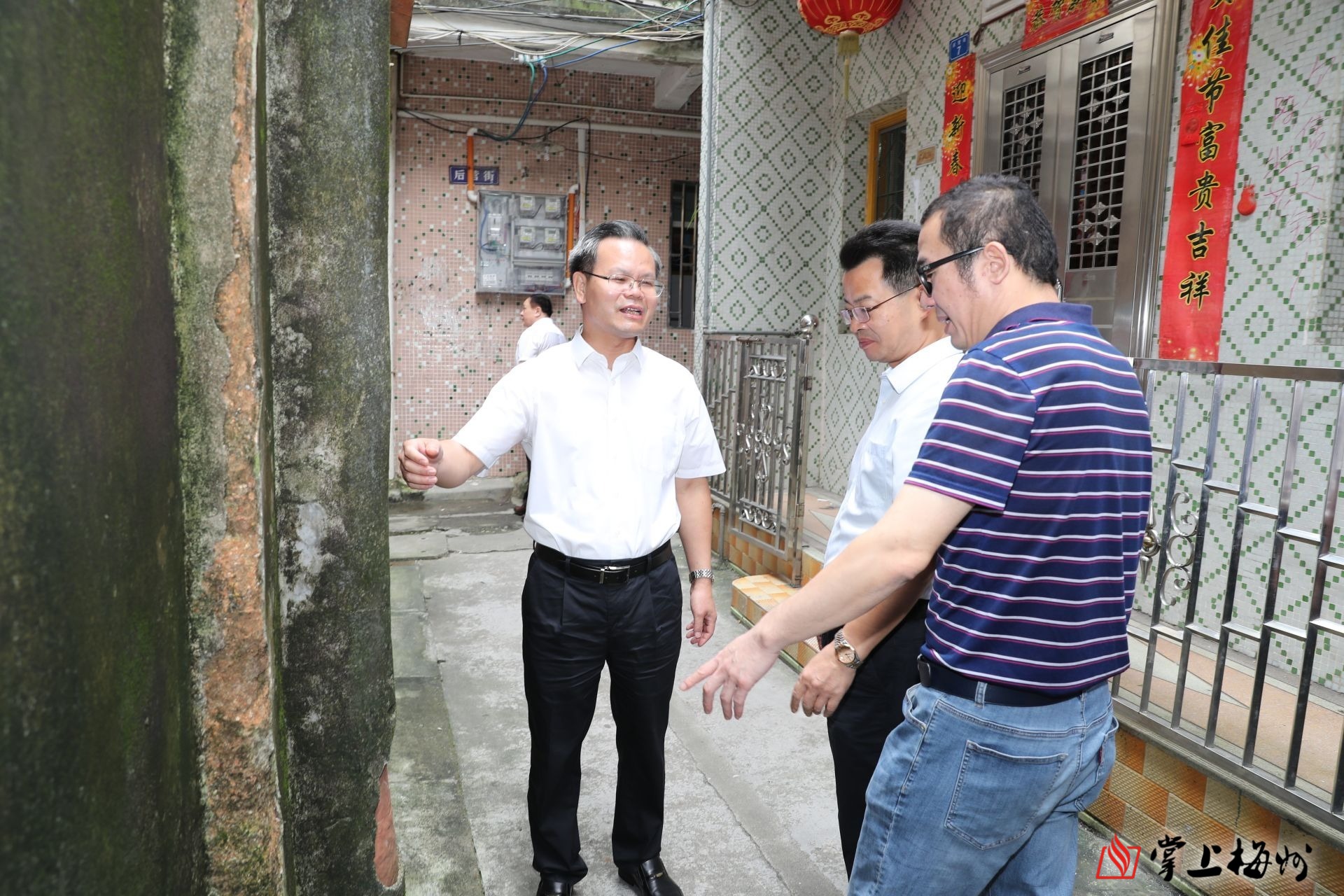 曾永祥廖茂忠调研蓝田书院修缮工程,杰出乡贤吴暹进全额捐建修缮项目