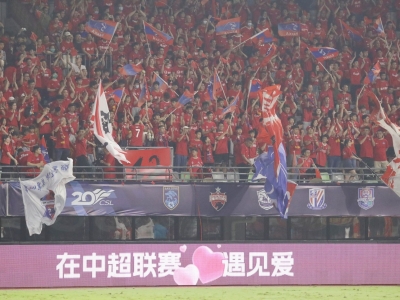 梅州五华球市“5.20”火爆出圈！梅州客家对阵上海海港比赛吸引近2万名球迷观赛