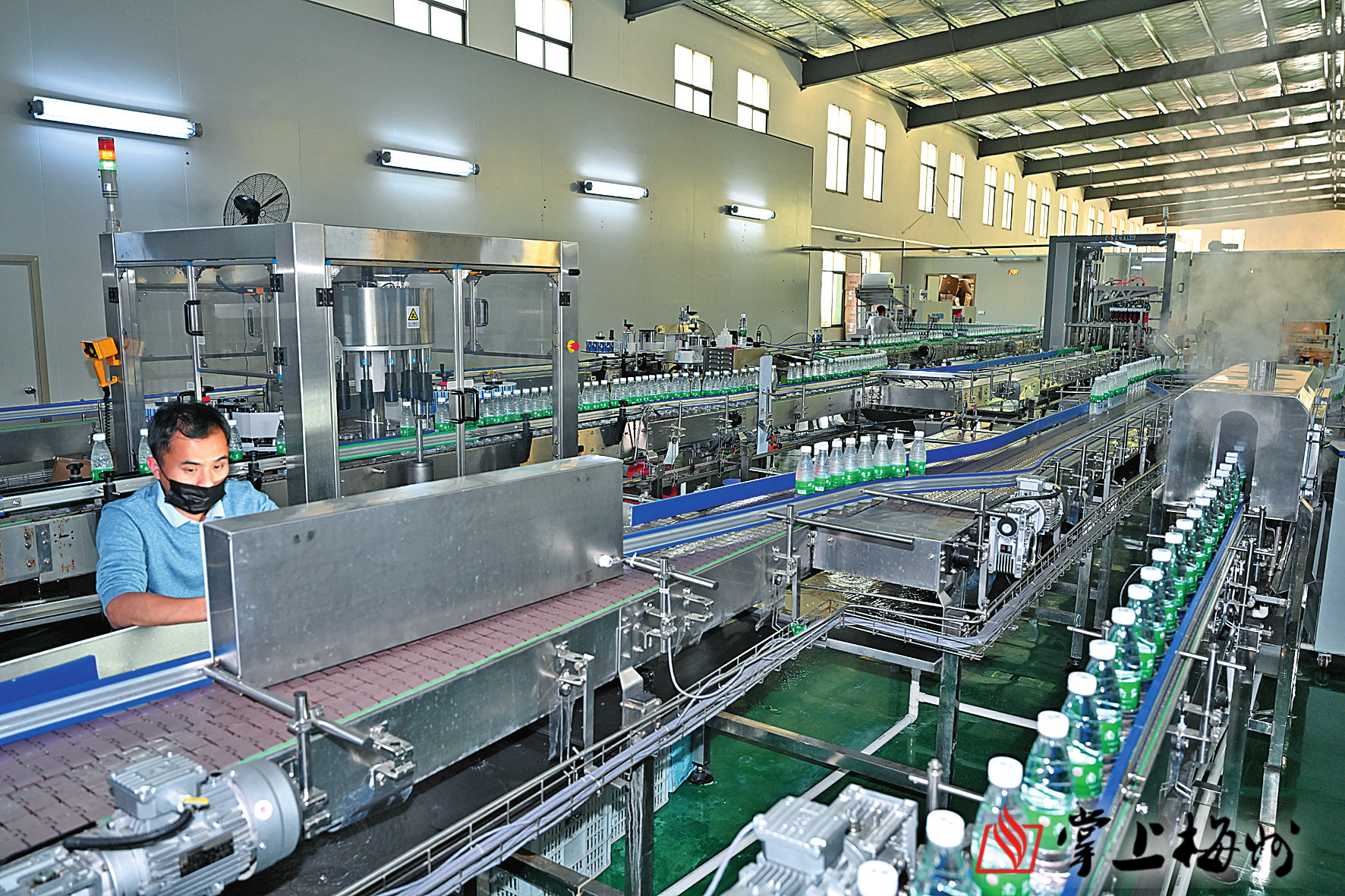 订单足信心满服务全牛年向前犇平远工业企业开工忙