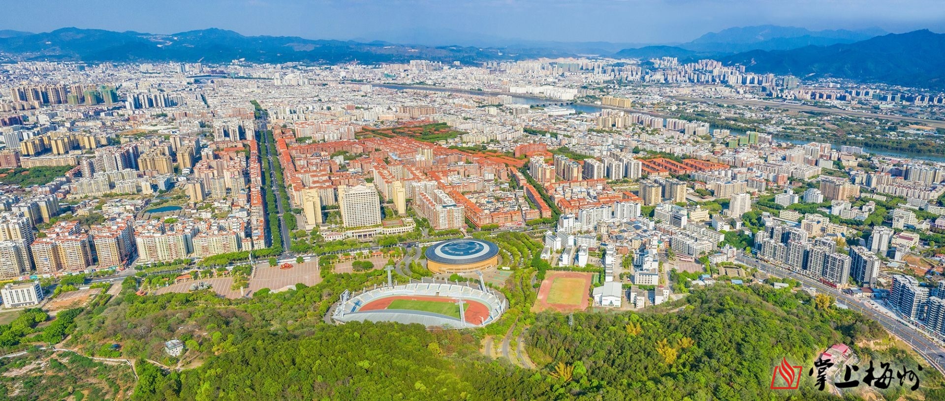 奋斗百年路 启航新征程丨梅州日报全媒体采风行梅县篇