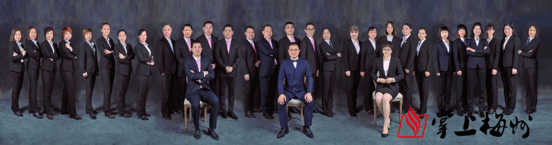 庆祝建党100周年特刊t57丨草根企业家刘雪辉创业纪实脚底有泥心中有爱