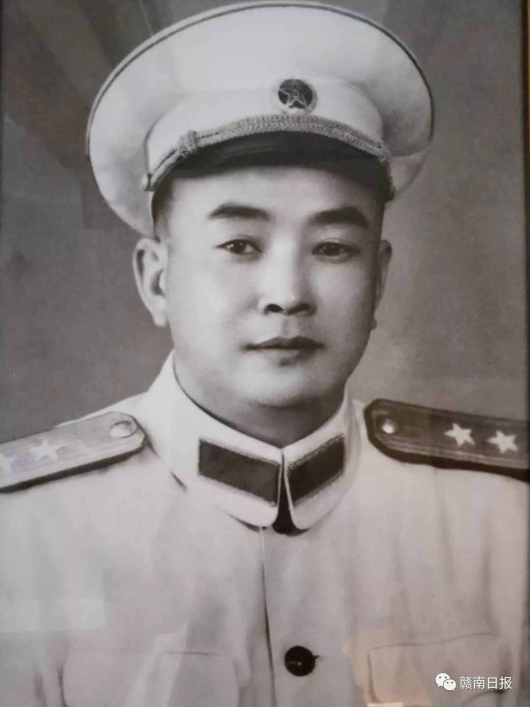 这位赣南籍将军是长津湖歼美北极熊团的我军军政委