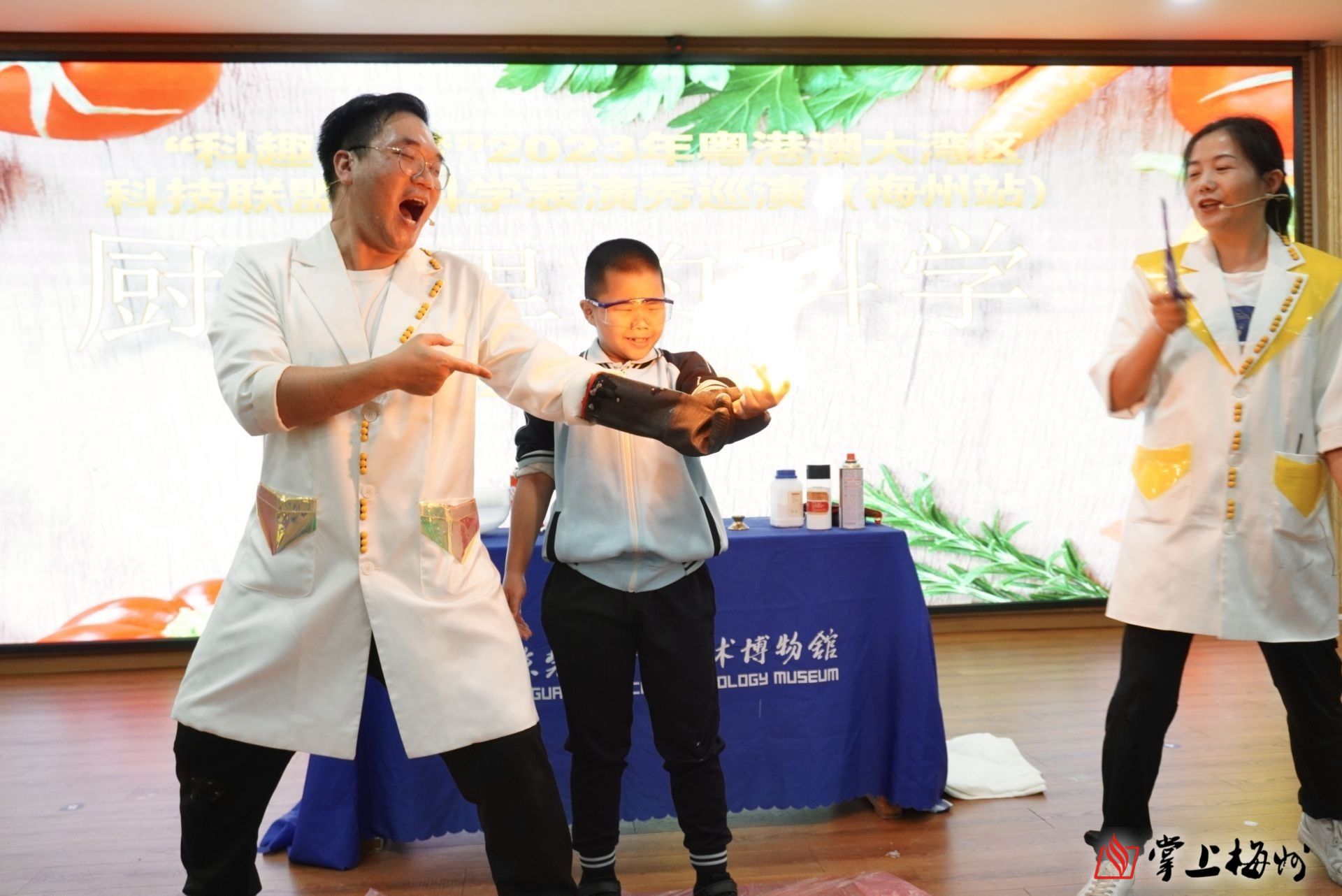 (吴海清 摄)各位听众,人生的道路各有不同,按照自己的天性去生活,只要