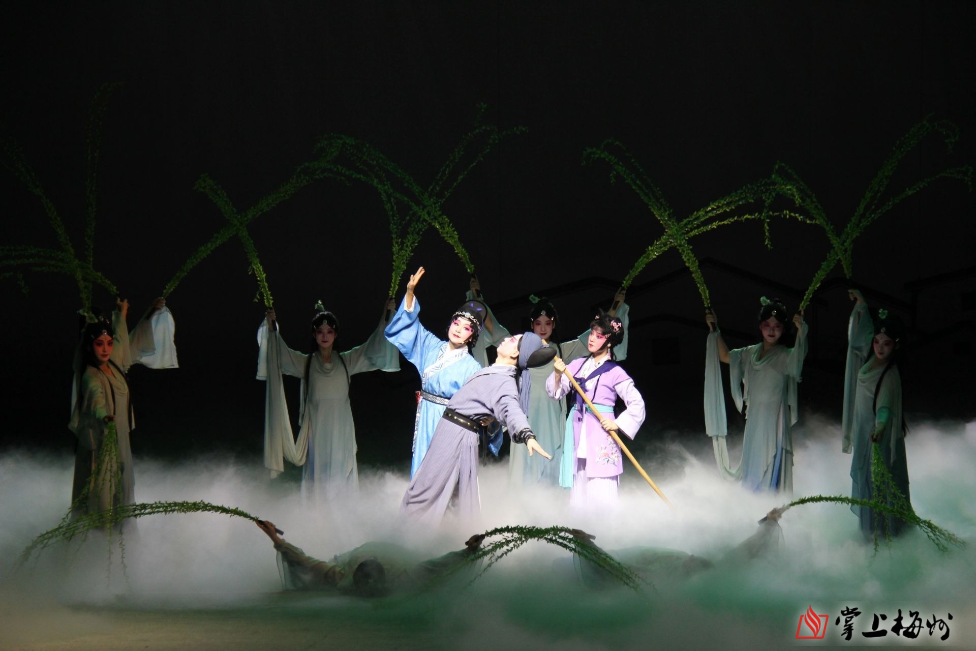 广东汉剧章台青柳进行集中展演评奖