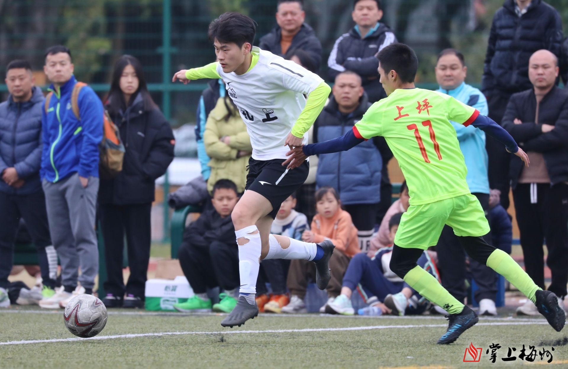 三角上坪夺冠梅江区四镇闹元宵足球赛收官