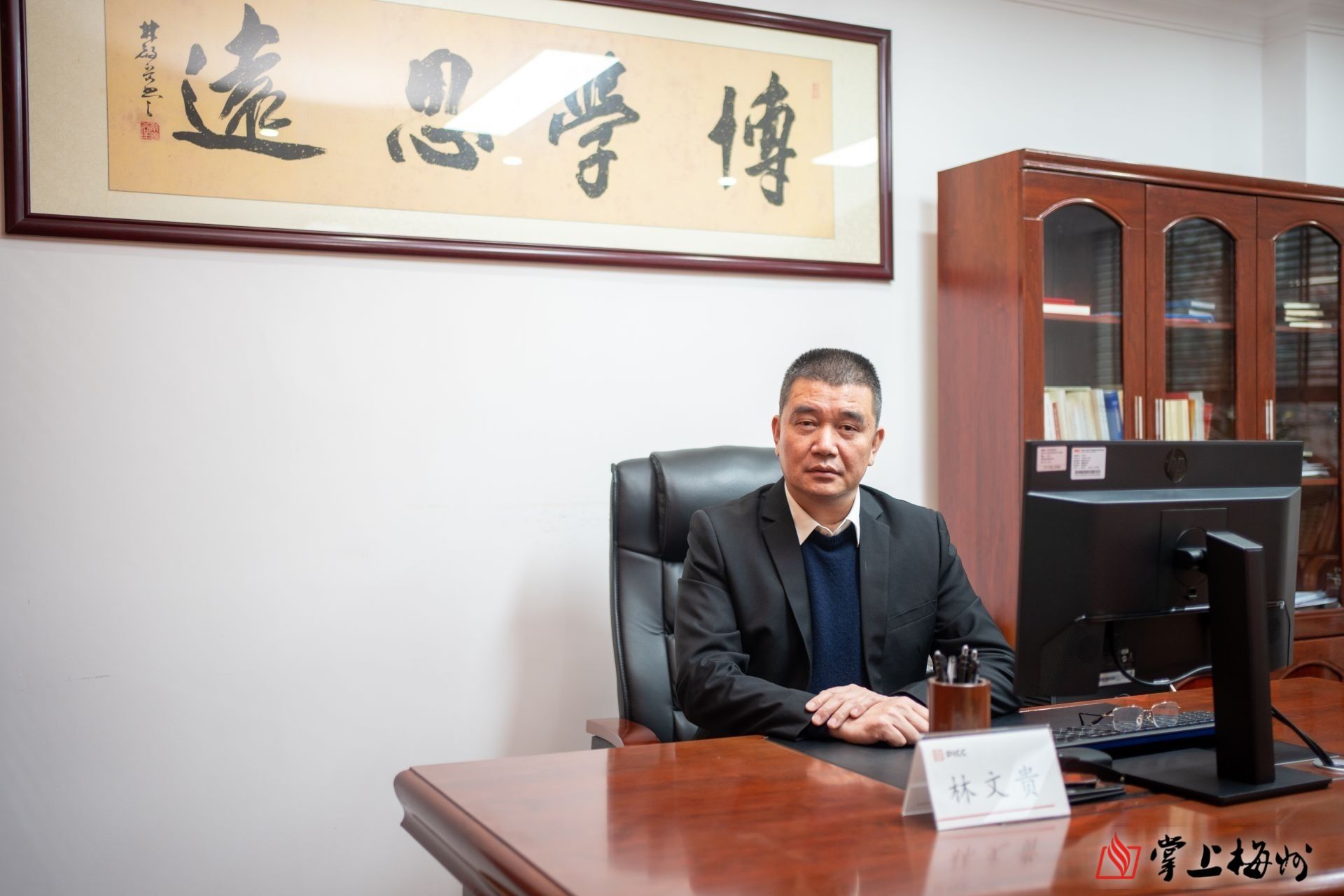 廣東時尚打底服裝定製廠（廣東女士秋冬打底衫廠家）