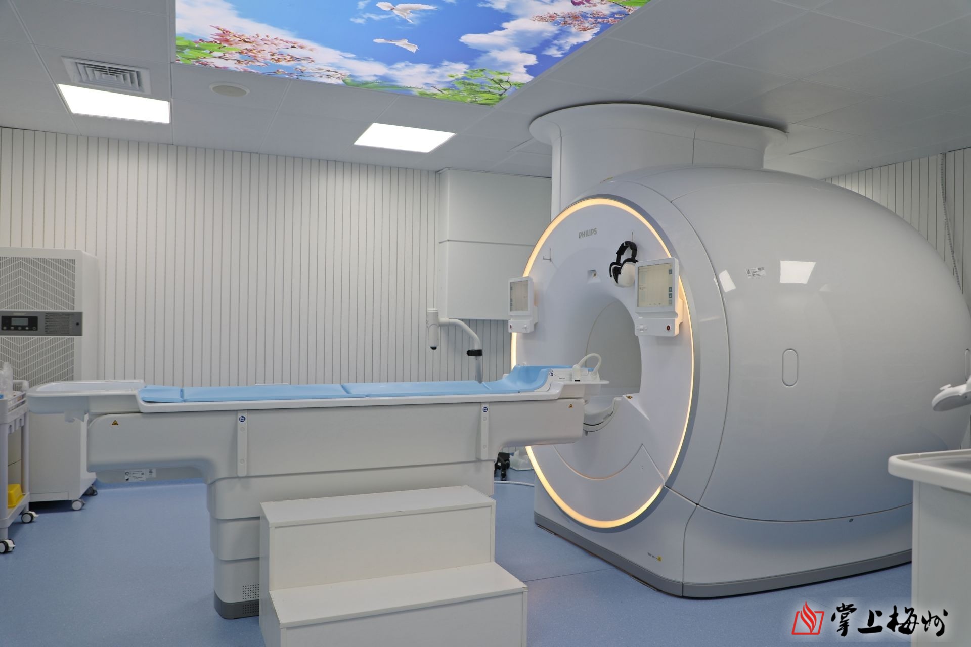 全球最先进粤东医院举行30t高端磁共振开机仪式