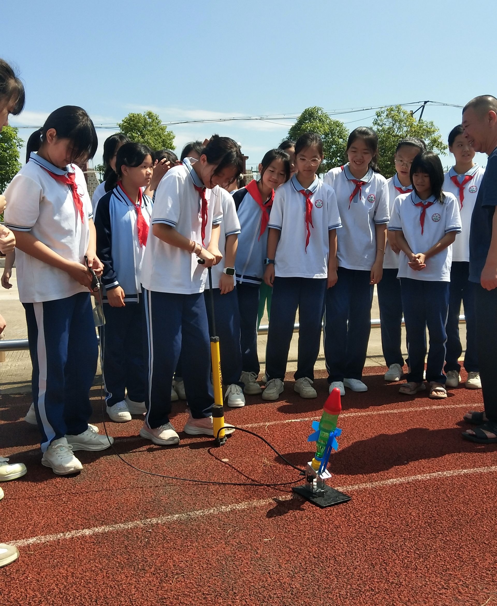 兴宁市宁中中学图片