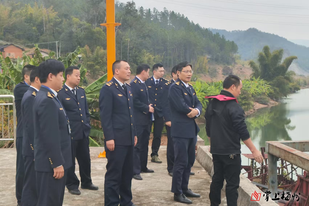 广西宾阳县房屋倒塌致5人遇难 初查疑似因爆炸致房屋坍塌