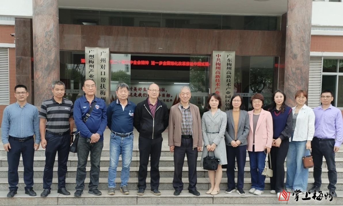 從大棚到河堤：火海救人全網(wǎng)點(diǎn)贊背后，一位廣東鎮(zhèn)干部的日常
