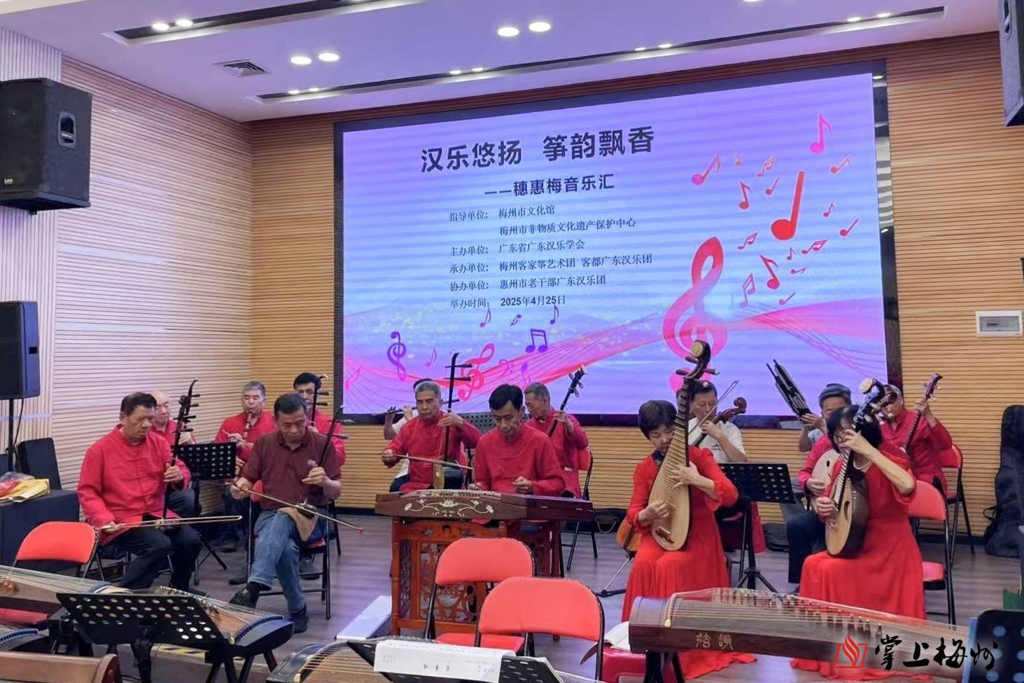 國務(wù)院關(guān)稅稅則委員會公布公告調(diào)整對原產(chǎn)于美國的進(jìn)口商品加征關(guān)稅措施