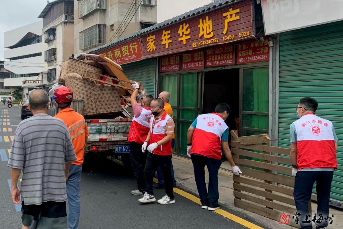  “疾控中心”要求家长观看科普宣讲？东莞疾控提醒：诈骗！