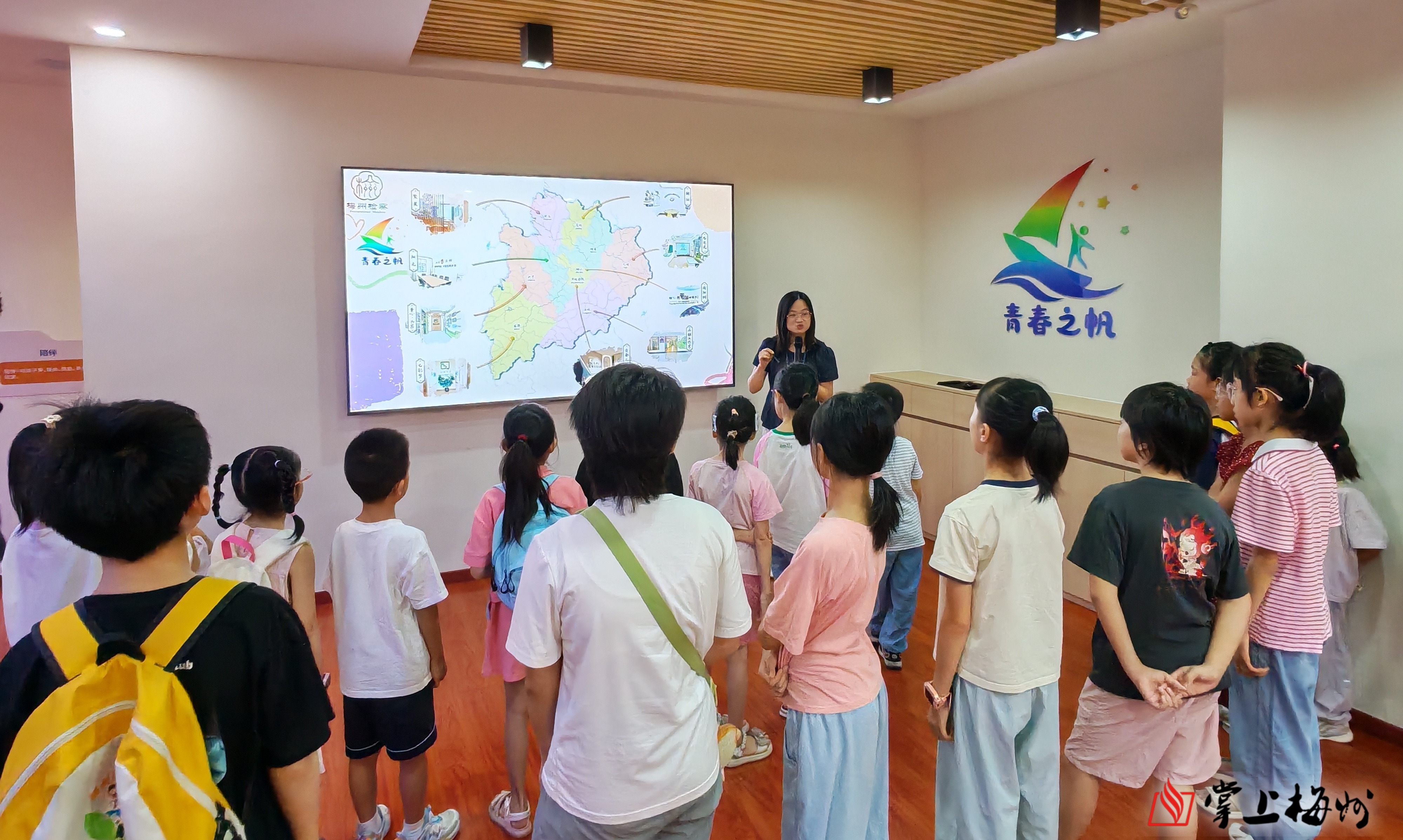  小手拉大手 法治伴成长！梅州日报小记者参加“童心筑梦·梅检护航”法治夏令营活动