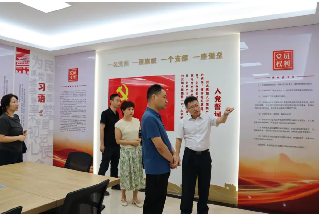 锁定中期确定性，鑫利年年助您掌控人生主动权