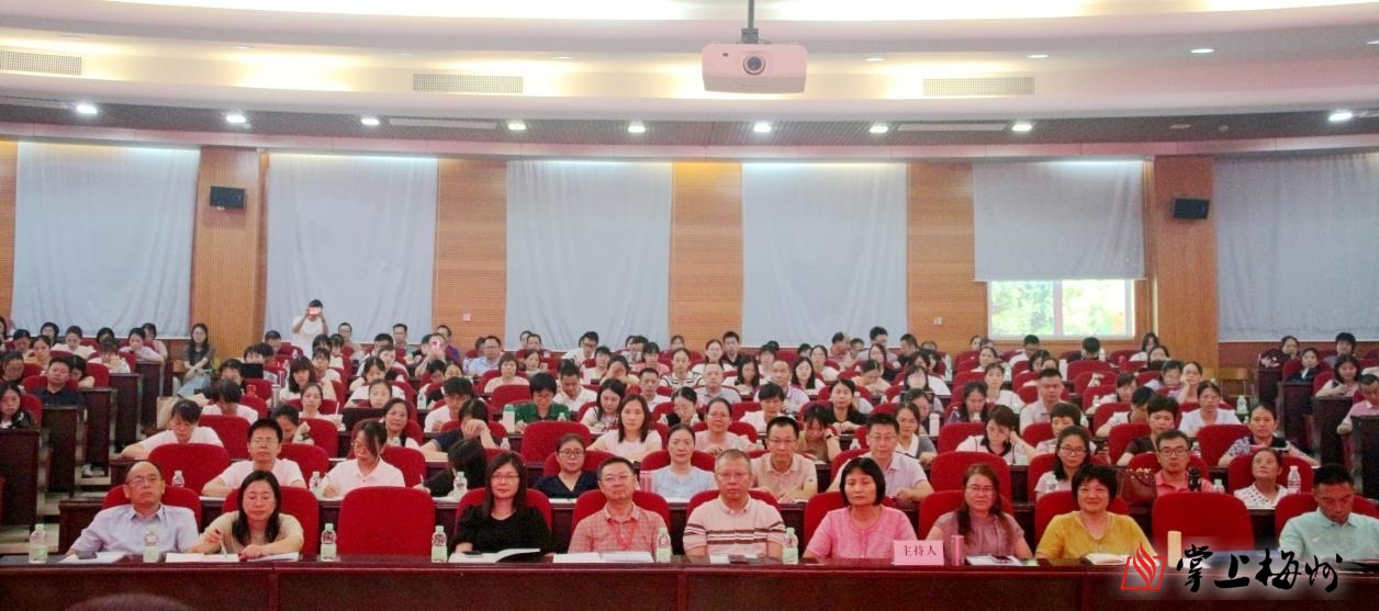  客都卫士风采录⑧丨梅州市中级人民法院刑庭副庭长曾园芳：把“刚柔并济”写进司法答卷
