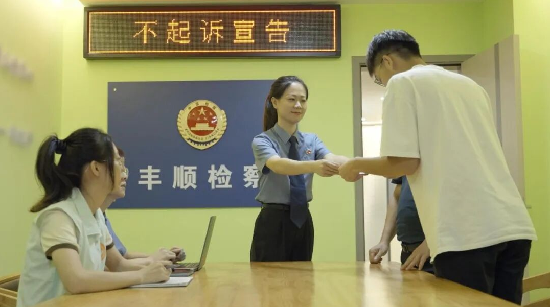 “艺起精彩”过暑假，斗门文化馆公益培训进村居
