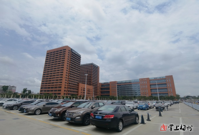 让看病更省心，让健康更可及！梅州市人民医院“管理服务提升年”活动成效显著