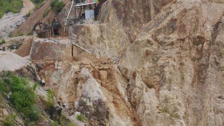 平远到期矿场终于停工 镇政府责令停产并落实安全警示措施