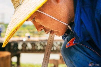 50℃！他们顶着高温筑建梅州人的“高铁梦”