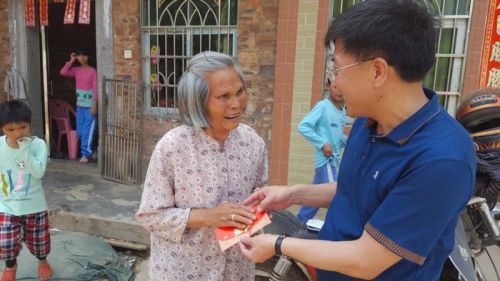 张乃清：为五华房管事业鞠躬尽瘁