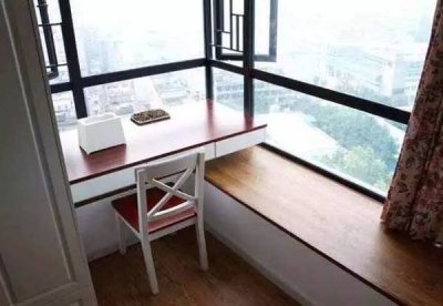 美居风尚丨飘窗台：“偏安一隅”也能体现实用主义