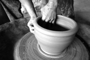 五华吉水村：陶艺传承数百年