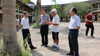 梅州市人大到兴宁开展《梅州市客家围龙屋保护条例》立法调研