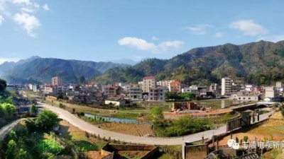 丰顺潭江镇官下村全力创建新农村示范村