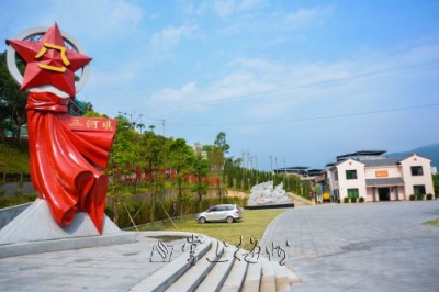 市公安局开展“牢记初心使命、铸造忠诚警魂”系列红色现场教育活动