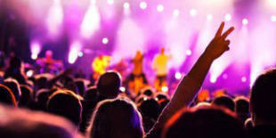 梅州高新区举办第四届音乐节 音乐美食享不停