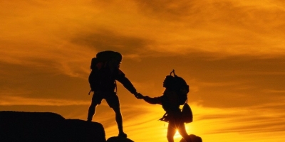 梅江区人武部：联合当地携手共建文明城