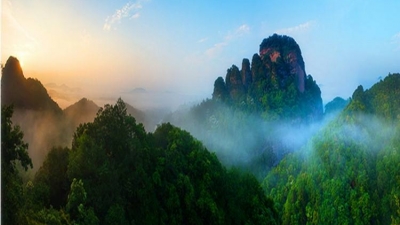 国庆游玩好去处！五指石、曼佗山庄两景区获评“广东人最喜爱”