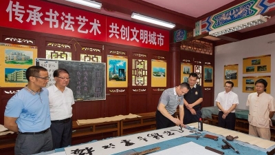 “梅江墨香扬家风”书法作品展在梅州学宫开展，约吗？