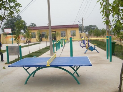 梅县区梅南镇官径村健身广场建成并投入使用