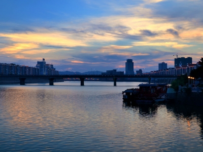 心灵泉丨夜别梅江