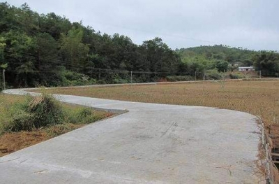 立村牌展特色！帮扶单位为五华丰联村打造亮丽风景线