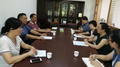 市侨联主席汤志平率队到梅江区调研