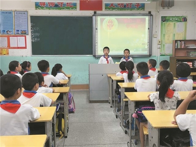 校园短波丨梅师附小：学宪法 讲宪法