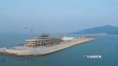 港珠澳大桥建设进入“决战期” 力争年底具备通车条件