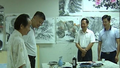 梅州市文联到兴宁调研文艺发展工作