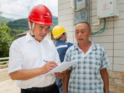 平远最美供电人张悦平：私人电话成了当地供电服务热线