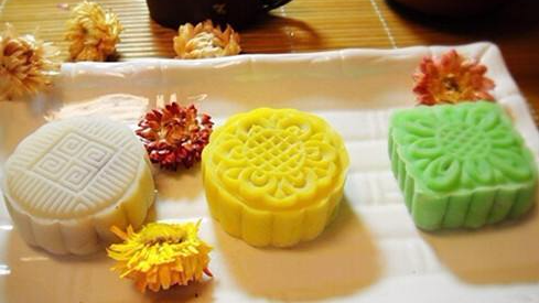 瞄准年轻消费市场，月饼市场掀起“混搭风”