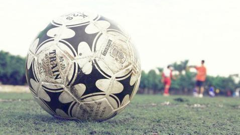 中丙拉萨赛场上演“梅州德比”  拉萨城投3：1领先深圳鹏城