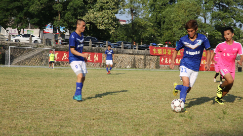 丰顺县第二届乡镇足球联赛收官 汤坑镇队捧起“县长杯”