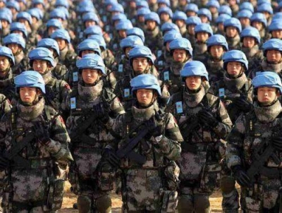 中国军队组建8000人维和待命部队