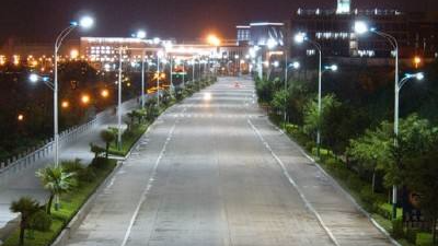 焕然一新！梅县近2万盏路灯实施升级改造