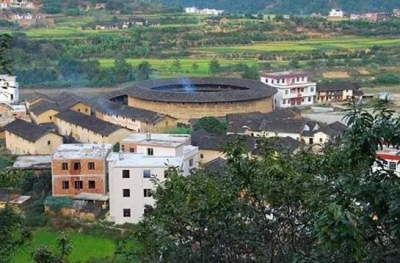 大东镇：抢抓机遇 推进省定贫困村创建新农村示范村工作