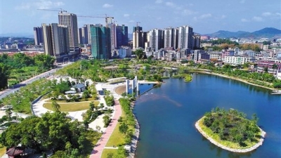 砥砺奋进话五华 如约向前看今朝